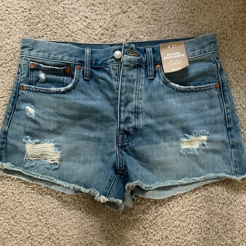 Madewell relaxed denim shorts size W 27. NWT.